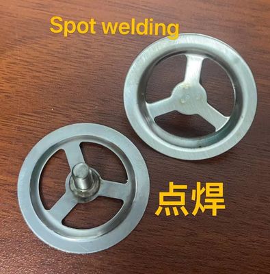貯蔵の棚のための150KVA精密スポット溶接装置一点溶接機