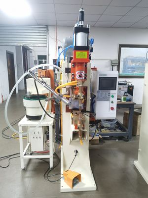 ナットの点の溶接工180KVA
