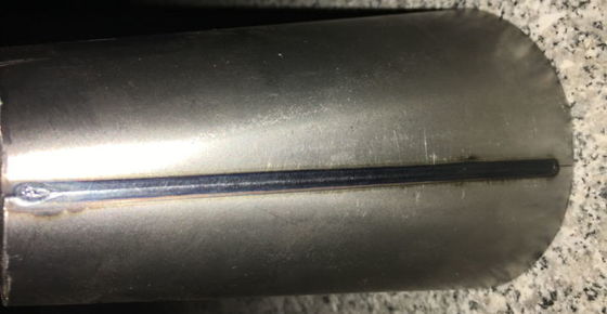 アルゴナーク溶接のまっすぐな継ぎ目の溶接工